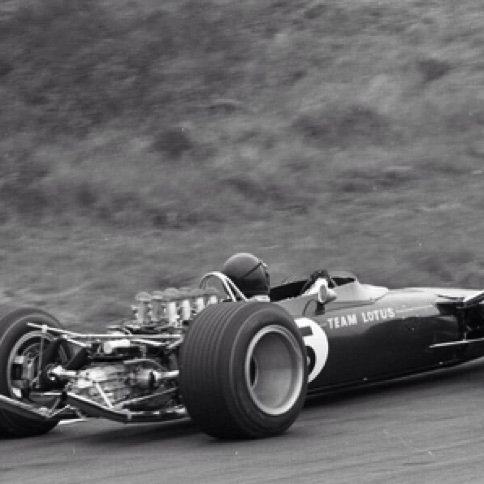 Zandwoort et la première sortie de la nouvelle Lotus Cosworth 49 et 1ère victoire d'une longue carrière
